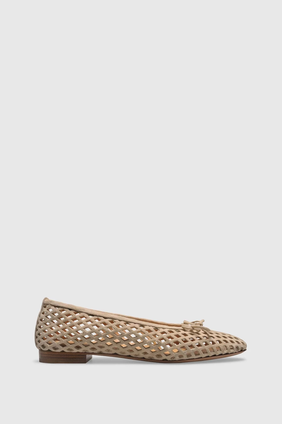 Unützer Women's Ballerina 9421 Camoscio Latte in Weiss - Elegant Leather Ballet Flats